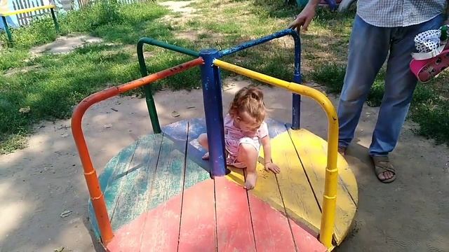 Гимнастика на карусели смотреть онлайн