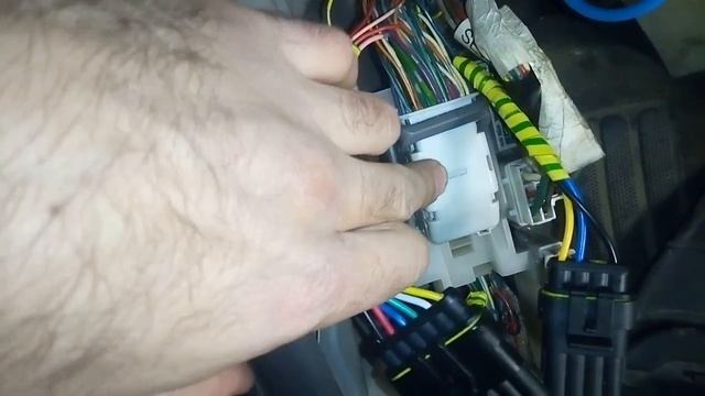 ниссан патфайндер 4wd,esp,abs,скользкая дорога смотреть онлайн