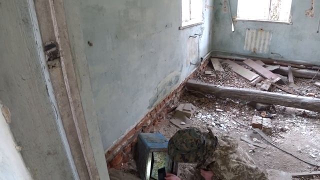 ВСКРЫЛИ СТАРЫЙ ПОЧТОВЫЙ ЯЩИК, А ТАМ ТАКОЕ..... Долго Приходили в Себя от Этой Находки! смотреть онлайн