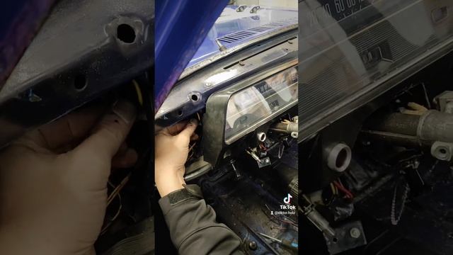 рабочие будни с Запорожцем. подготовка к покраске Запорожец 73 года. смотреть онлайн