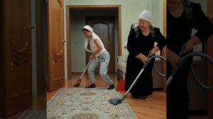 Пылесос, который убирает сам Samsung VR7000