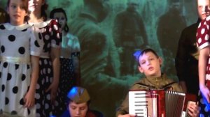 Школа № 538. 5А. Инсценировка военной песни "В лесу прифронтовом"