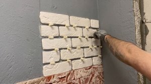 Укладка декоративного кирпича своими руками и расшивкой шва