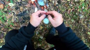 строю укрытие в лесу. делаю каркас