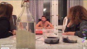 Голый Шнур дает интервью