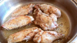 Курица с рисом и грибами в горшочке