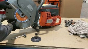 How to change a blade on a Husqvarna K770