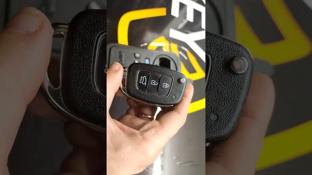 выкидной ключ Hyundai Creta смотреть онлайн