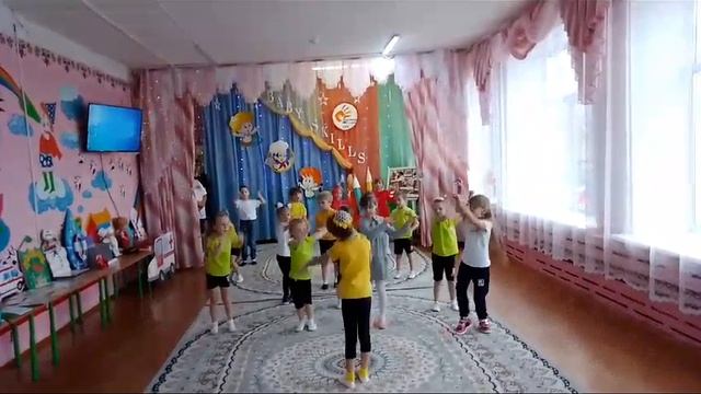 Флешмоб "Кнопочки" на чемпионате "Юный мастер" г.Сураж 2023г. ДОУ "Солнышко" победитель Левенчик В. смотреть онлайн