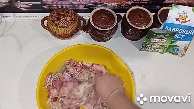 сочный кролик в рукаве!
