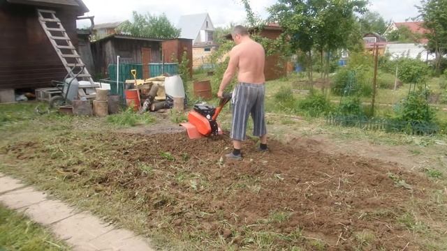 Культиватор SunGarden T/390 в действии.. смотреть онлайн