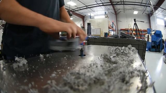 UHMW Compression Molding Process for Complex Plastics Parts смотреть онлайн