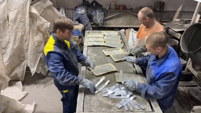 Производство фасадной плитки «Кварц» в цвете «Белый мрамор» по технологии «Мрамор из бетона» смотреть онлайн