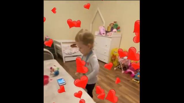 Дочь поет песню про маму смотреть онлайн