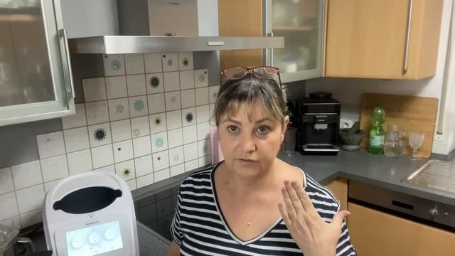 Делаю перцовую пасту,заготовки на зиму,эксперимент с огурцами,как муж?Не переживайте!всё отлично?
