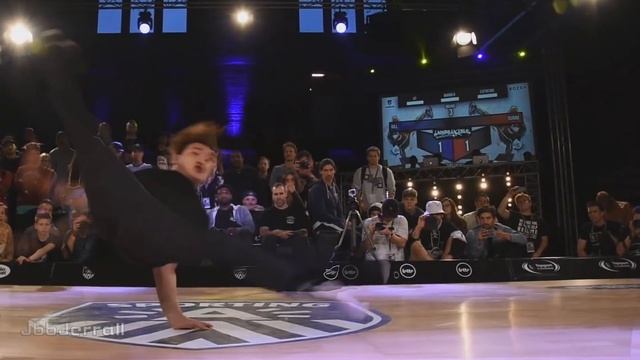 Middle| PowerMoves Version| Full HD смотреть онлайн