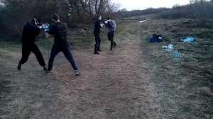 #спаринги#уличнаяьренировка#бокс#кикбоксинг#улица