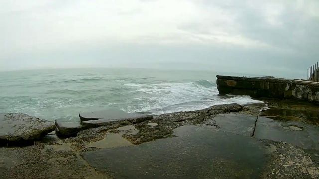 Ольгинка. Плиты. одно из самых любимых мест мотоциклистов.