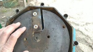 Что внутри садового измельчителя TRS? Обзор спустя месяц эксплуатации.