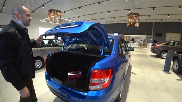 Лада в салоне. Минимум допов. Выгодно! смотреть онлайн