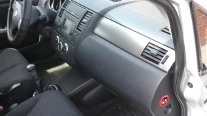 Обзор Nissan Tiida. Достоинства и недостатки.