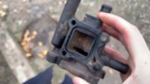 Новый корпус термостата Опель Вектра с