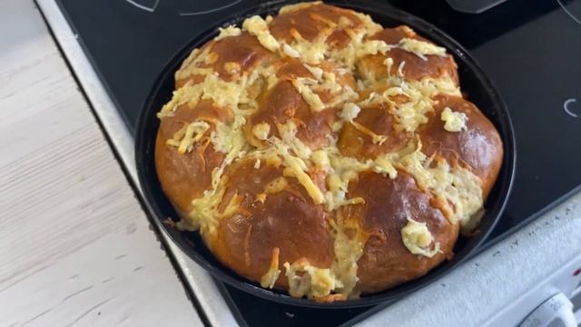 Домашние хлопоты. Печём хлебушек и сырные палочки