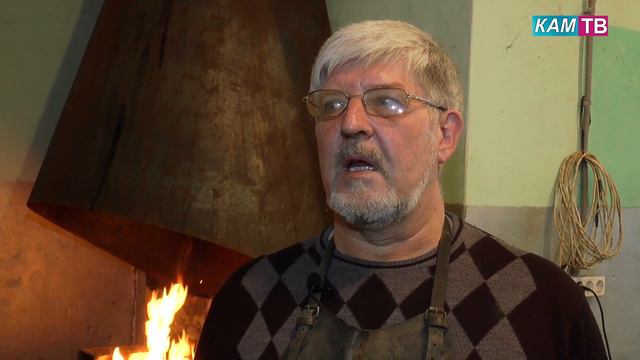 Мастер кузнечного дела Вадим Карамышев