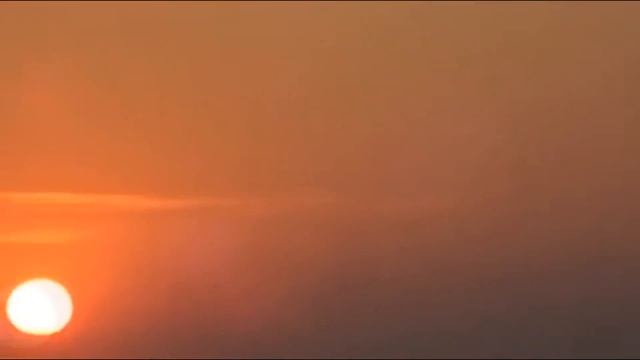 На Солнце зафиксированы ЧЁРНЫЕ ОБЪЕКТЫ! смотреть онлайн