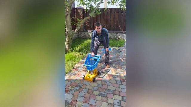 Игрушки для ребёнка от 1 до 2 лет. Чем занять ребёнка? #чемзанятьребенка