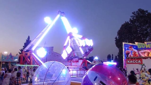 Развлечения в Анапе.Парк развлечений для детей.Аттракционы в Анапе смотреть онлайн