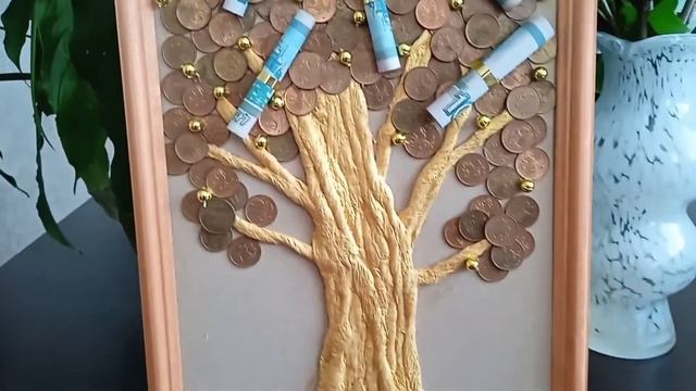 Денежное дерево из монет смотреть онлайн
