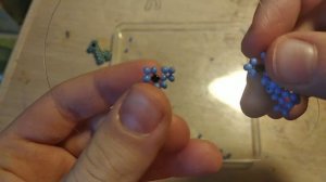 тутор на ламу из бисера ?