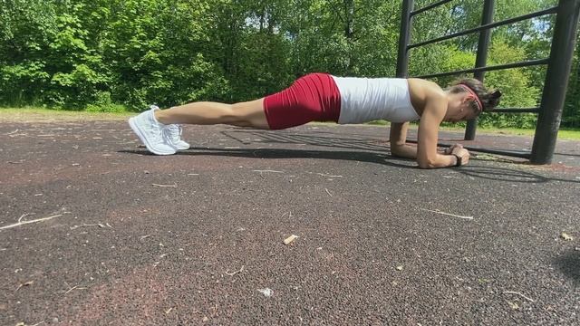 База знаний - Планка на предплечьях смотреть онлайн