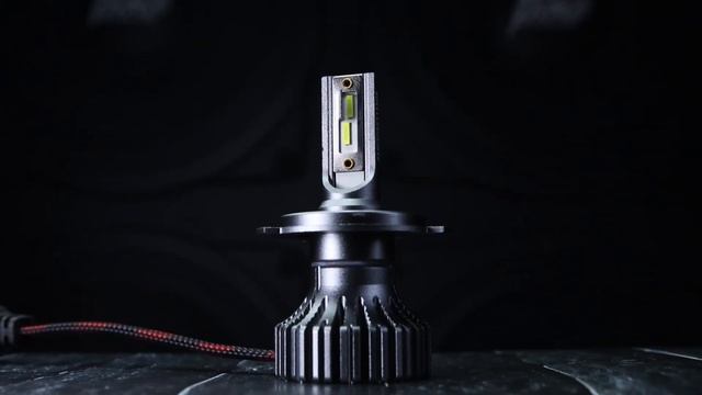 Светодиодная лампа головного света AMP CSP H02s H4 смотреть онлайн