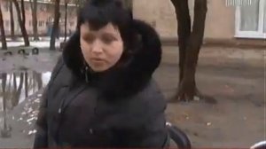Собаки грызут женщин и детей