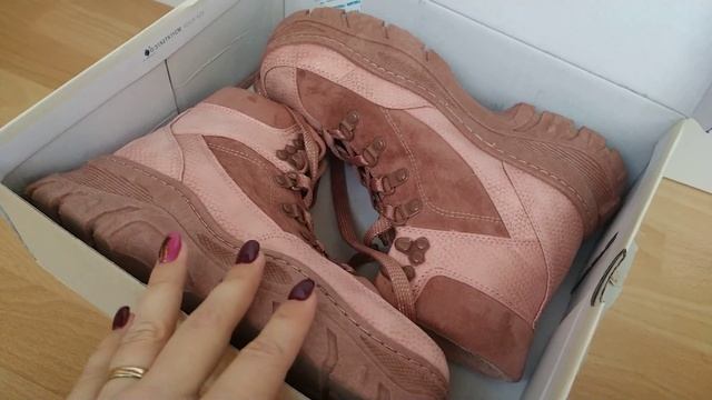 ОСЕННЯЯ детская и женская ОБУВЬ из магазина KARI смотреть онлайн