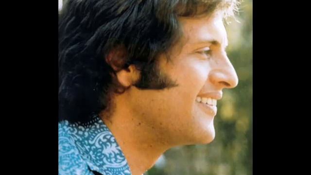 Джо дассен салют. Salut Joe Dassin. Французская песня салют. Joe Dassin Salut c'est encore. Джо Дассен салют перевод.