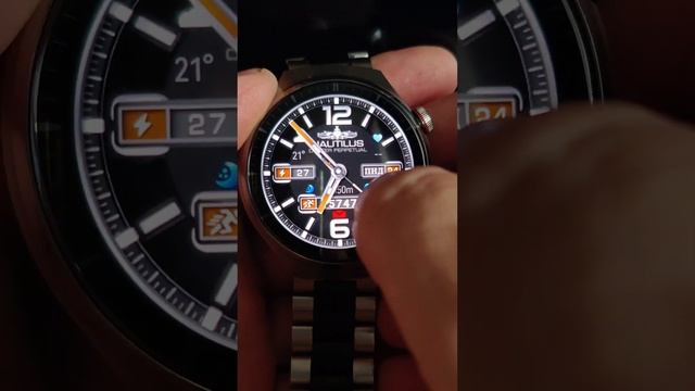 Циферблат для Huawei Watch 4 Pro Ultra режим + псевдо АОД смотреть онлайн