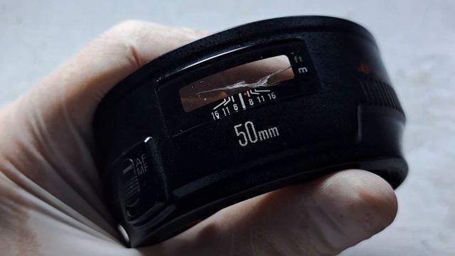 совсем нет автофркуса на canon ef 50mm f1.2 смотреть онлайн