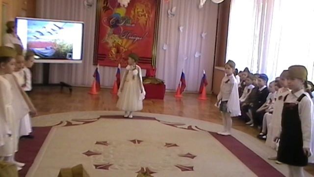Танцевальный номер Журавли