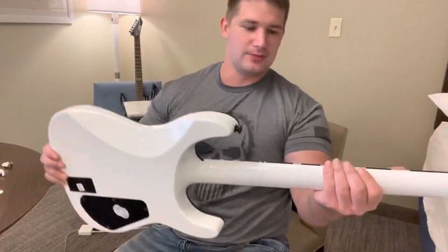 Mick Thomson Jackson Signature Guitar Full Review. смотреть онлайн