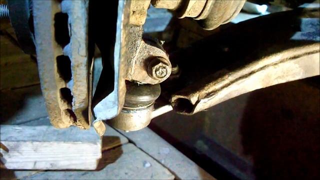 замена шаровых опор на кия спектра смотреть онлайн