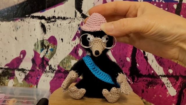 Господин крот из мультика Дюймовочка! МК. Вяжем крючком. смотреть онлайн