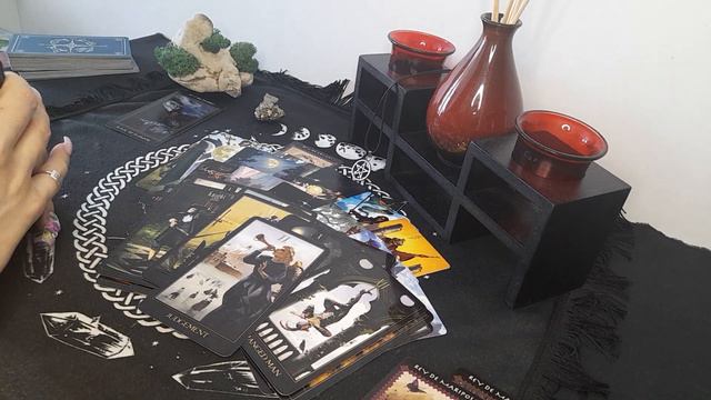 4 Короля: Зачем Вернулся Бывший? Его Планы, Намерения и Что Вам с Ним Делать?!. смотреть онлайн