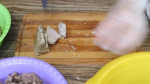 Холодная мясная закуска из свиной головы. Зельц. Сальтисон в бутылке.