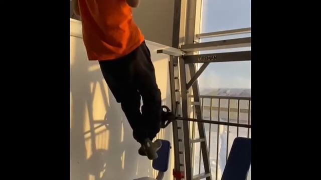 Подтягивание с рывком Кельциев Саян, Охлопков Лева смотреть онлайн