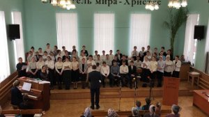 Пение хора «Тихо в Аравии»