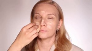 ЕЖЕДНЕВНЫЙ МАКИЯЖ ЗА 15 МИНУТ ? ЛИФТИНГ МАКИЯЖ НА МАМЕ 45+