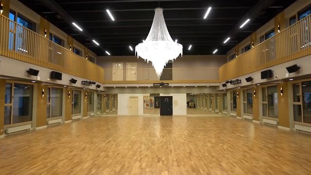 Открытие школы танцев Дмитрия Жаркова и Ольги Куликовой в комплексе апартаментов Wellton Gold смотреть онлайн